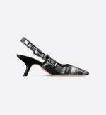 J’Adior Slingback Pump